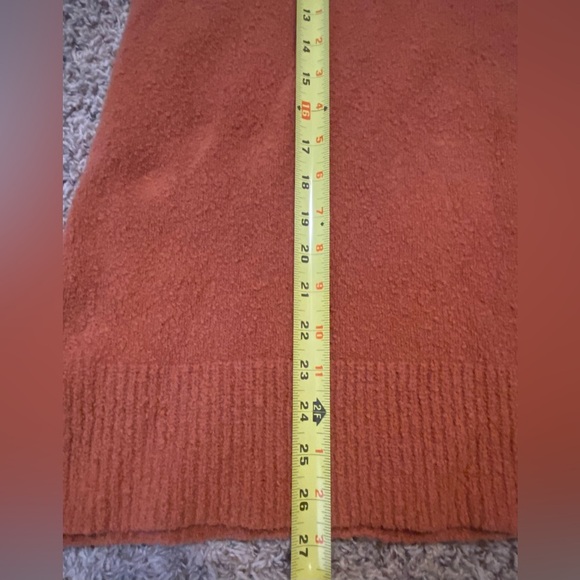 Women’s Joan Rivers Cowl Neck Sweater, Large - Picture 6 of 6